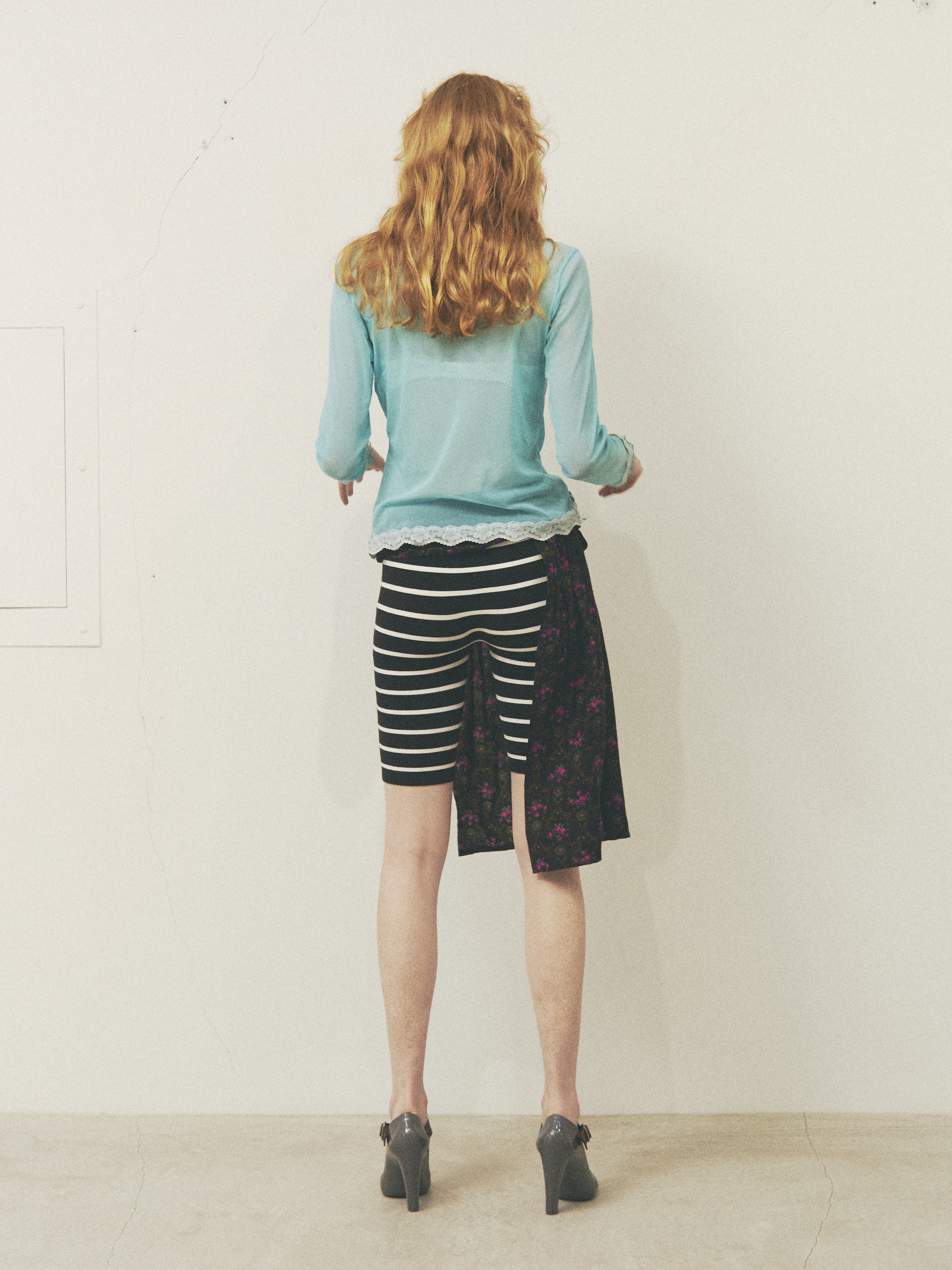FIRST DELIVERY apron look 4